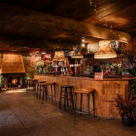 Готель The Joiners Arms Chathill Екстер'єр фото
