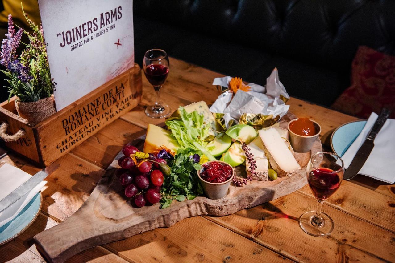 Готель The Joiners Arms Chathill Екстер'єр фото